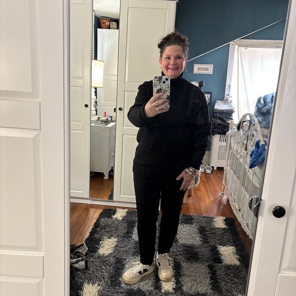 Meet The Posher - Picture 1 of 7